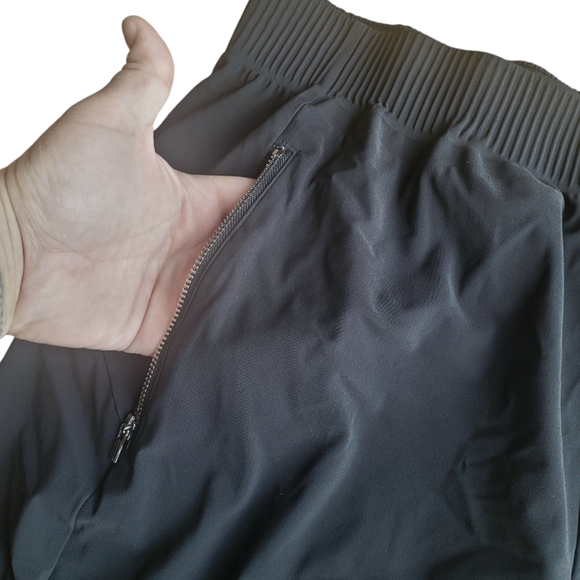 NWOT Athleta Black Cosmic Jogger - Picture 4 of 6
